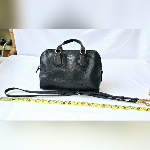 Authentic Coach Purse - Picture 2 of 13
